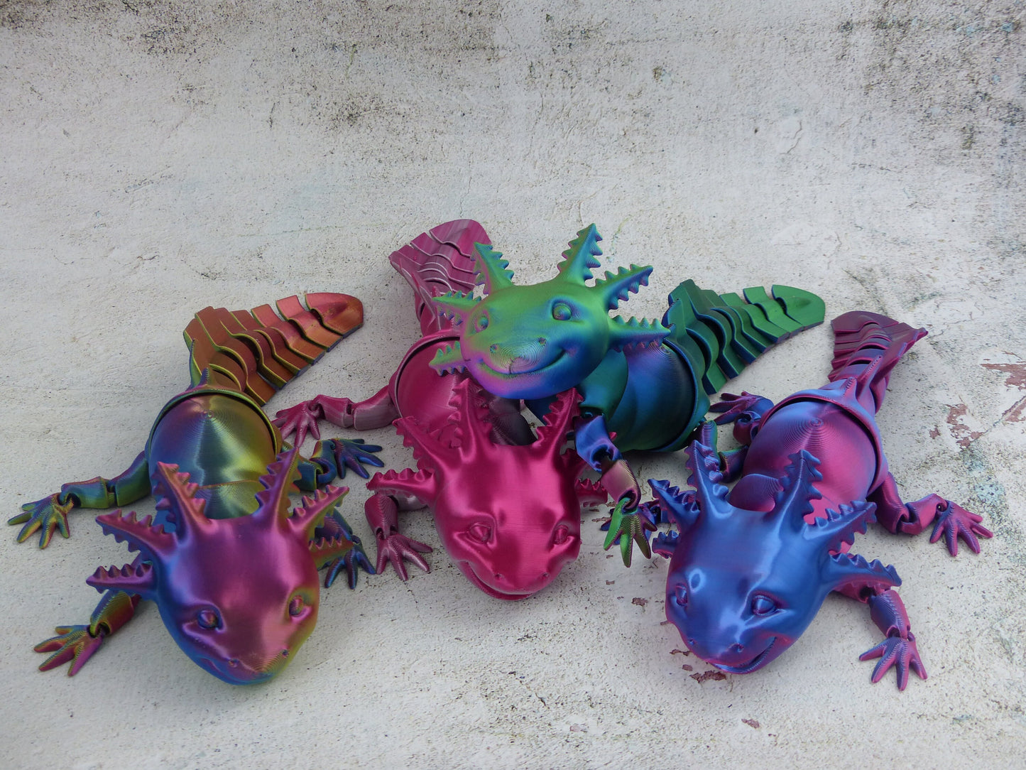 Axolotl Spell Changer: 3D printed, colour-changing mythical creature