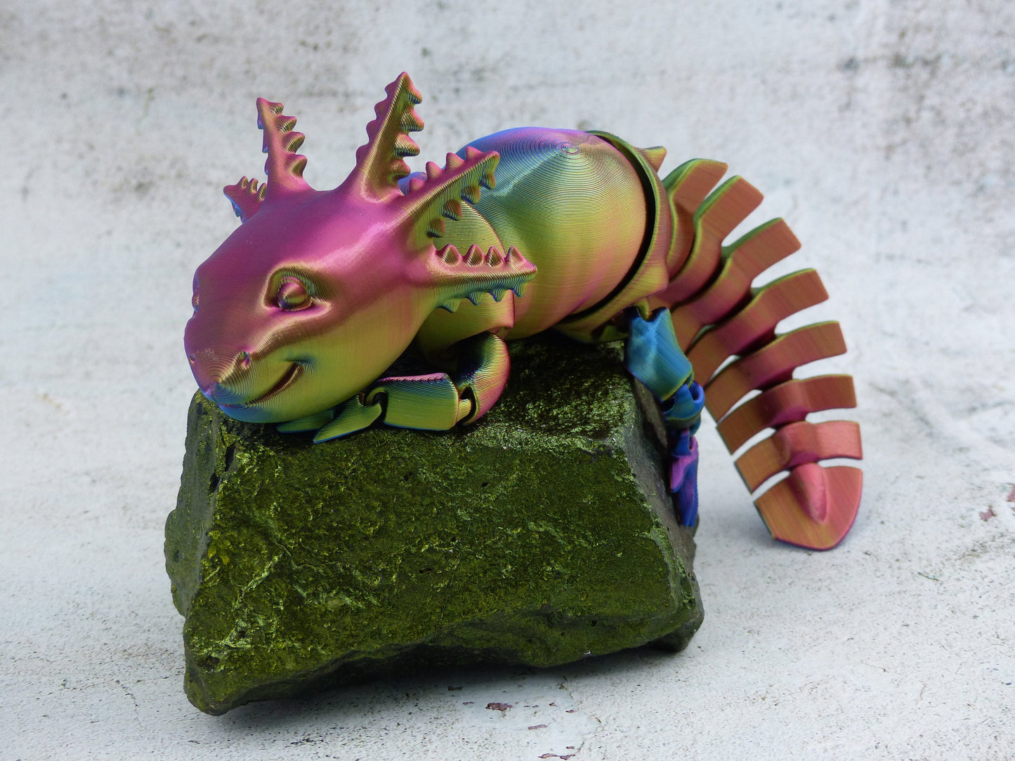 Axolotl Spell Changer: 3D printed, colour-changing mythical creature