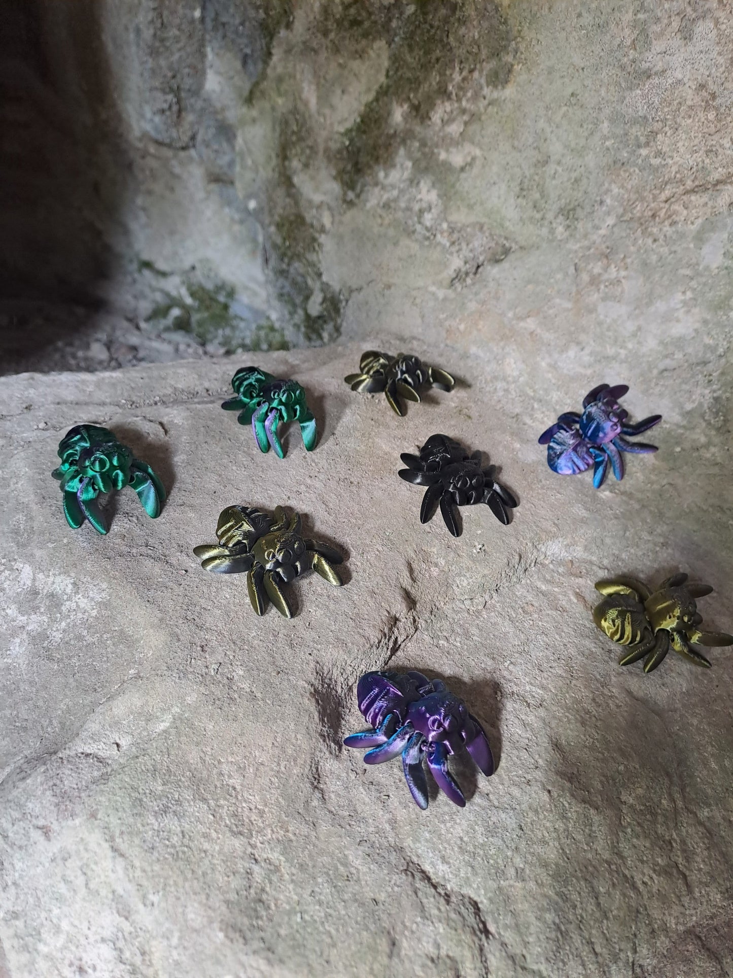 Bewegliche Spinne Tiny Spider von Cinderwing3D: Eine bezaubernde Spinnenbegleitung